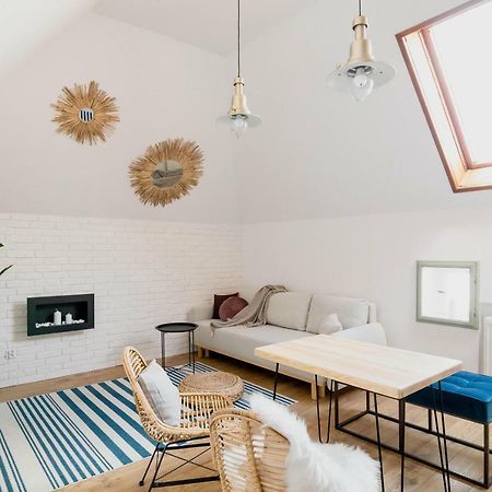Skyway Apartment Торунь Экстерьер фото