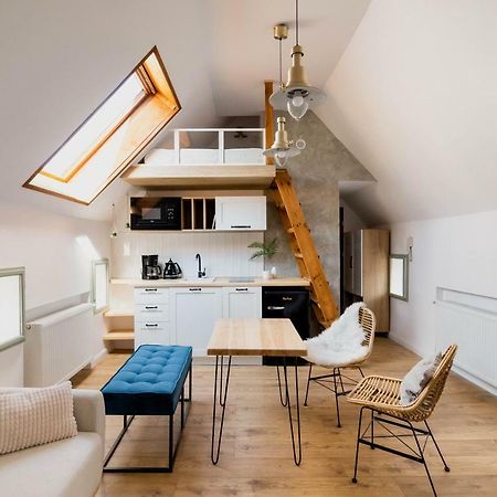 Skyway Apartment Торунь Экстерьер фото